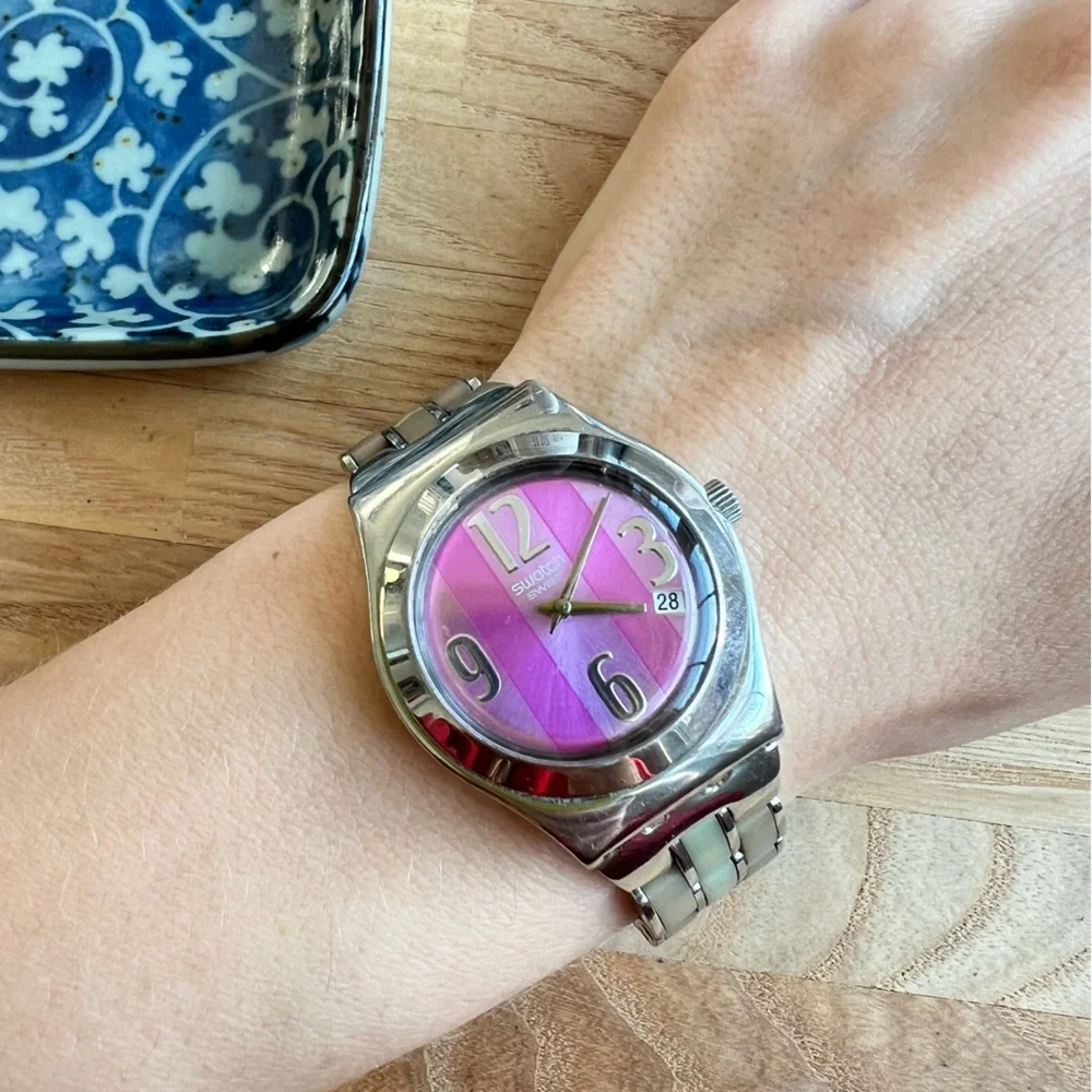 Swatch Irony Extensible Pleasure pink dial fashion Watch NEW BATTERY